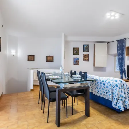 Hostdomus - Casa Floris *